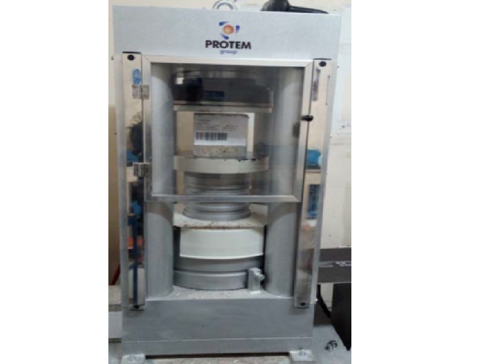 Automatic Compression Testing Machine